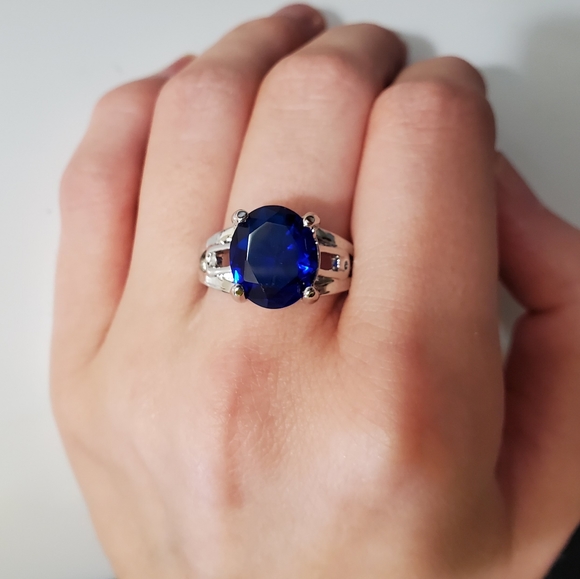Jewelry - New Blue Sapphire Wedding Ring